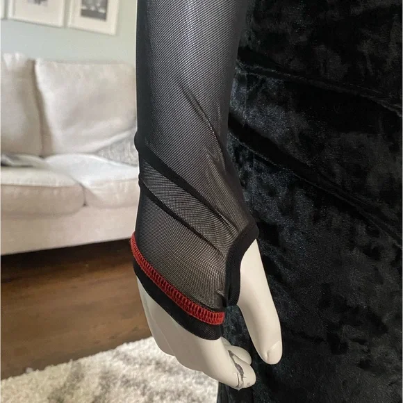 Darker Wavs DollsKill | NWT’s cyber Y2K mesh cropped graphic gothic grunge top - Picture 5 of 6